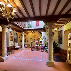 2* Hotel apartamentowy Almunia De San Miguel